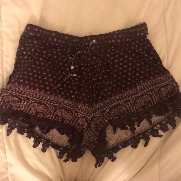 flowy shorts - Picture 1 of 2